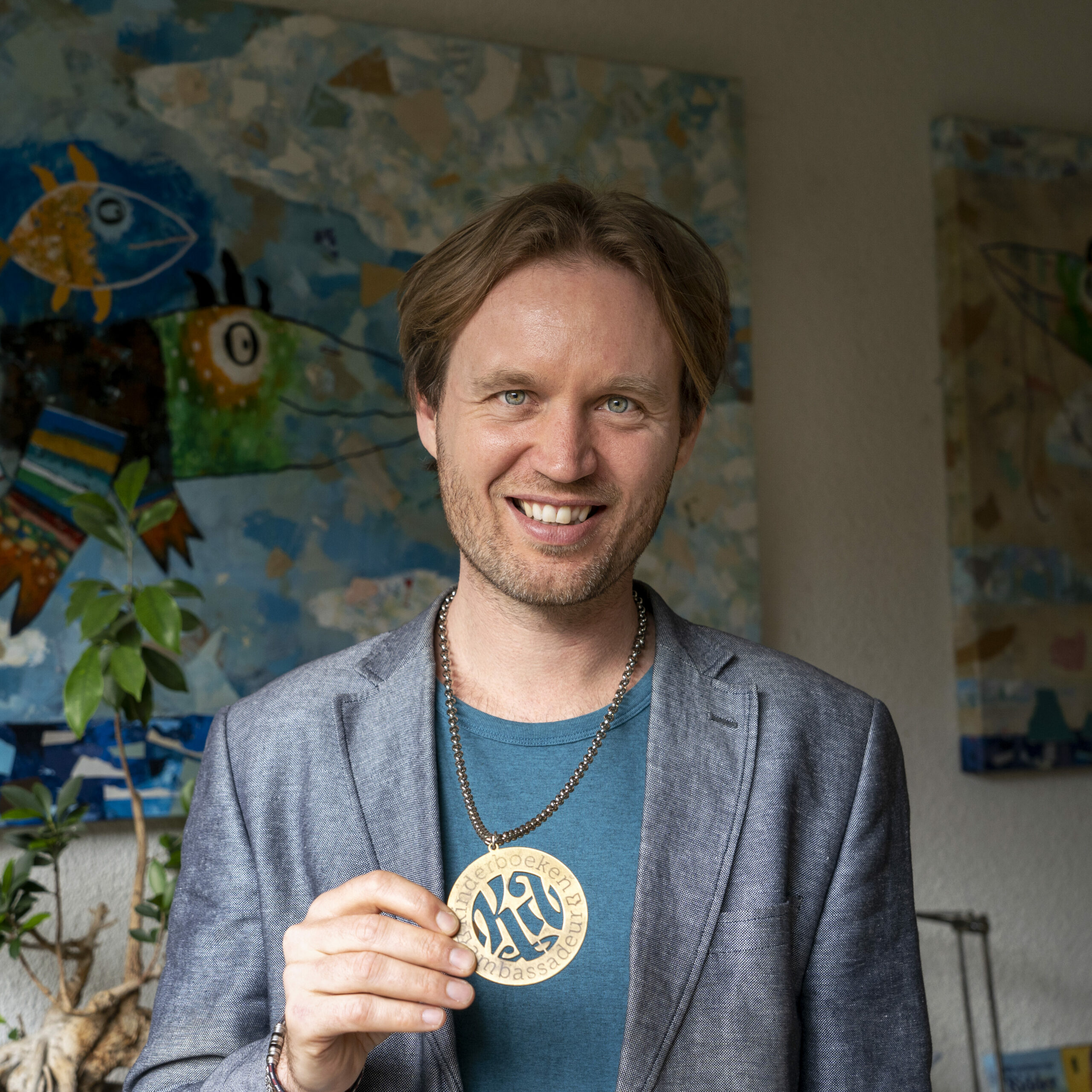 Illustrator Martijn van der Linden is de nieuwe Kinderboekenambassadeur van Nederland